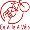 Logo En Ville à Vélo : dessin d'une main tenant un vélo par la roue arrière
